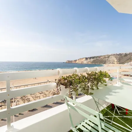 T2 Dina's Place Daire Nazaré