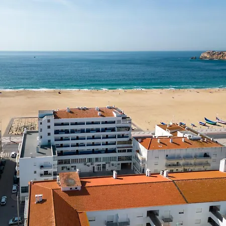 Appartement T2 Dina's Place Nazaré